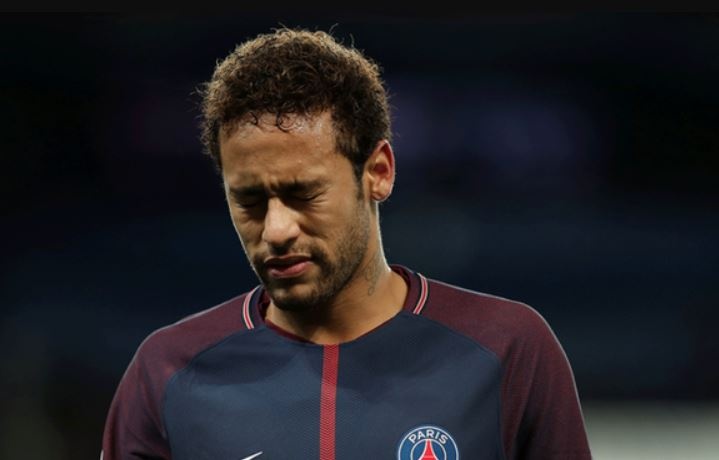 Neymar vang mat ca 2 tran gap MU o Champions League vi chan thuong hinh anh