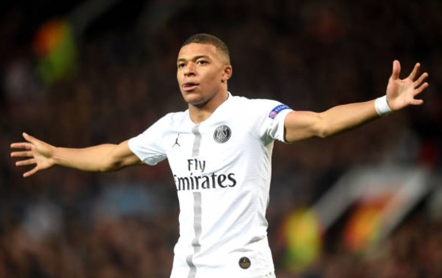 Pogba nhan the do, MU thua PSG 0-2 tren san nha hinh anh