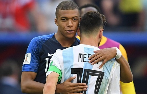 Hau ve Lyon: 'Kem Messi de hon Mbappe' hinh anh