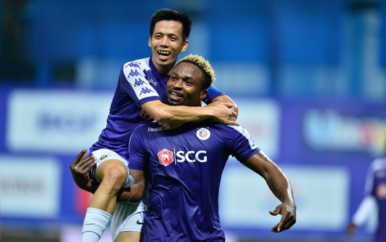 CLB Ha Noi 5-0 Than Quang Ninh: Nha vo dich pho dien suc manh hinh anh