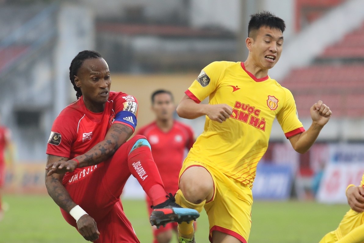 Highlights V.League 2019: Hai Phong 2-1 Nam Dinh hinh anh