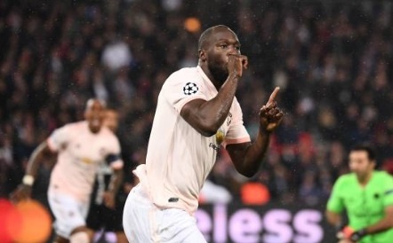 CDV MU ha he voi man tra dua cua Lukaku voi Di Maria hinh anh