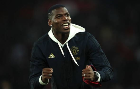 Pogba va dan khach VIP chung kien man nguoc dong lich su cua MU hinh anh