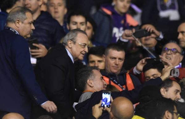 Chu tich Ro 'beo' anh 4