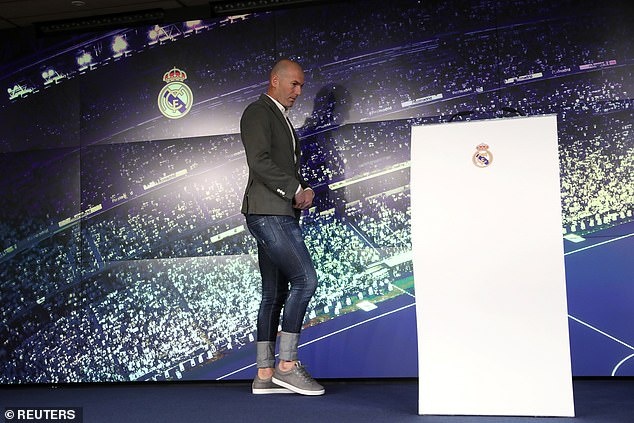 Zidane trở lại Real Madrid ảnh 2 Zidane tro lai Real Madrid anh 2