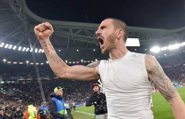 Ronaldo lap hat-trick vao luoi Atletico anh 3