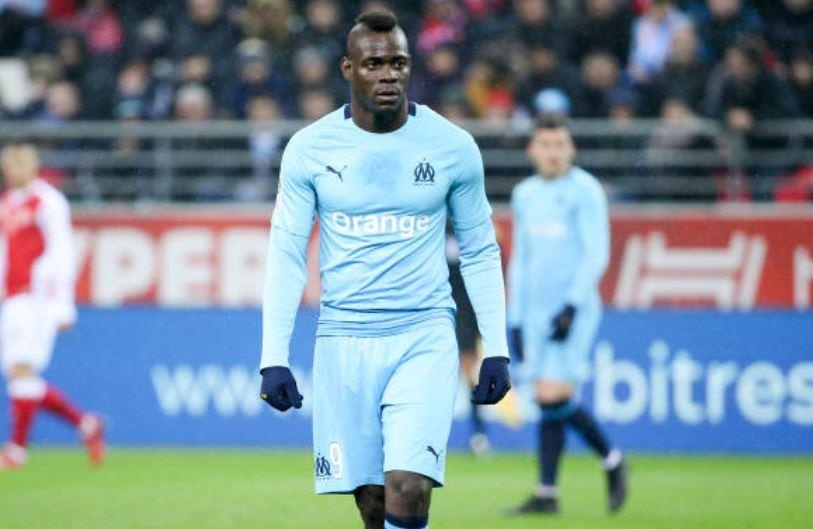 Balotelli giau ao Rashford anh 2