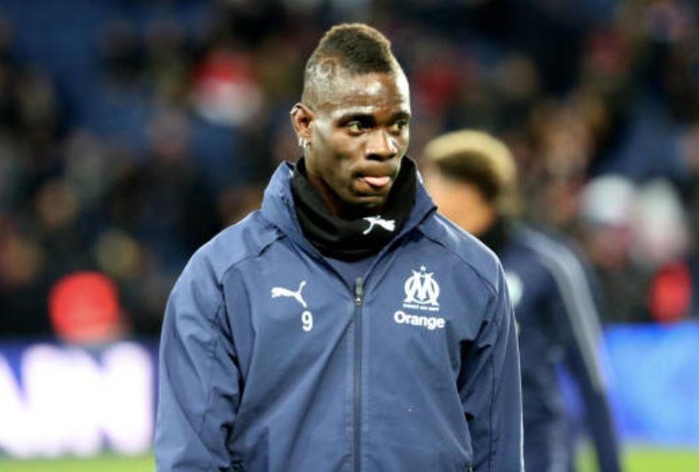 Balotelli giau ao ghi 'Rashford' de an mung khi ghi ban vao luoi PSG hinh anh