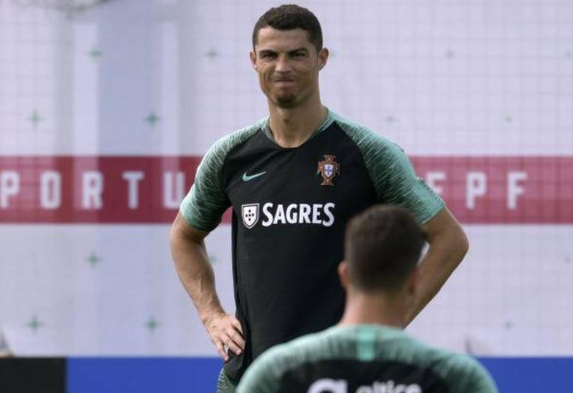 Ronaldo tro lai tuyen anh 2