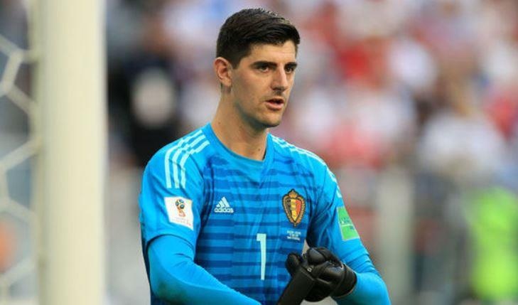 Courtois mac sai lam ngo ngan o vong loai Euro 2020 hinh anh
