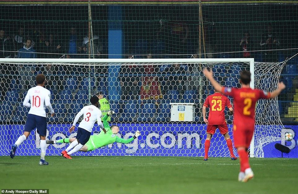 Tuyen Anh thang Montenegro 5-1 anh 2