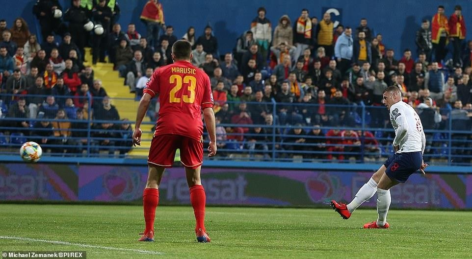 Tuyen Anh thang Montenegro 5-1 anh 7