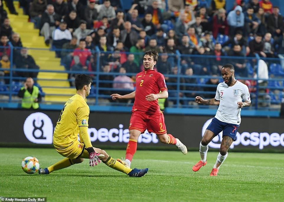 Tuyen Anh thang Montenegro 5-1 anh 9