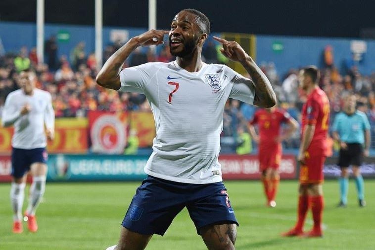 Dan sao tre thang hoa giup tuyen Anh thang 5-1 hinh anh