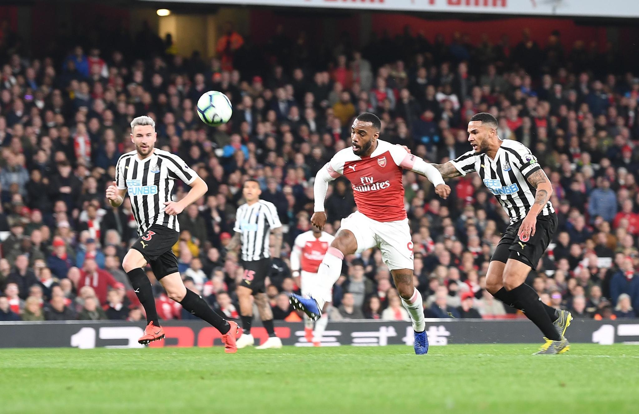 Arsenal thang Newcastle anh 2