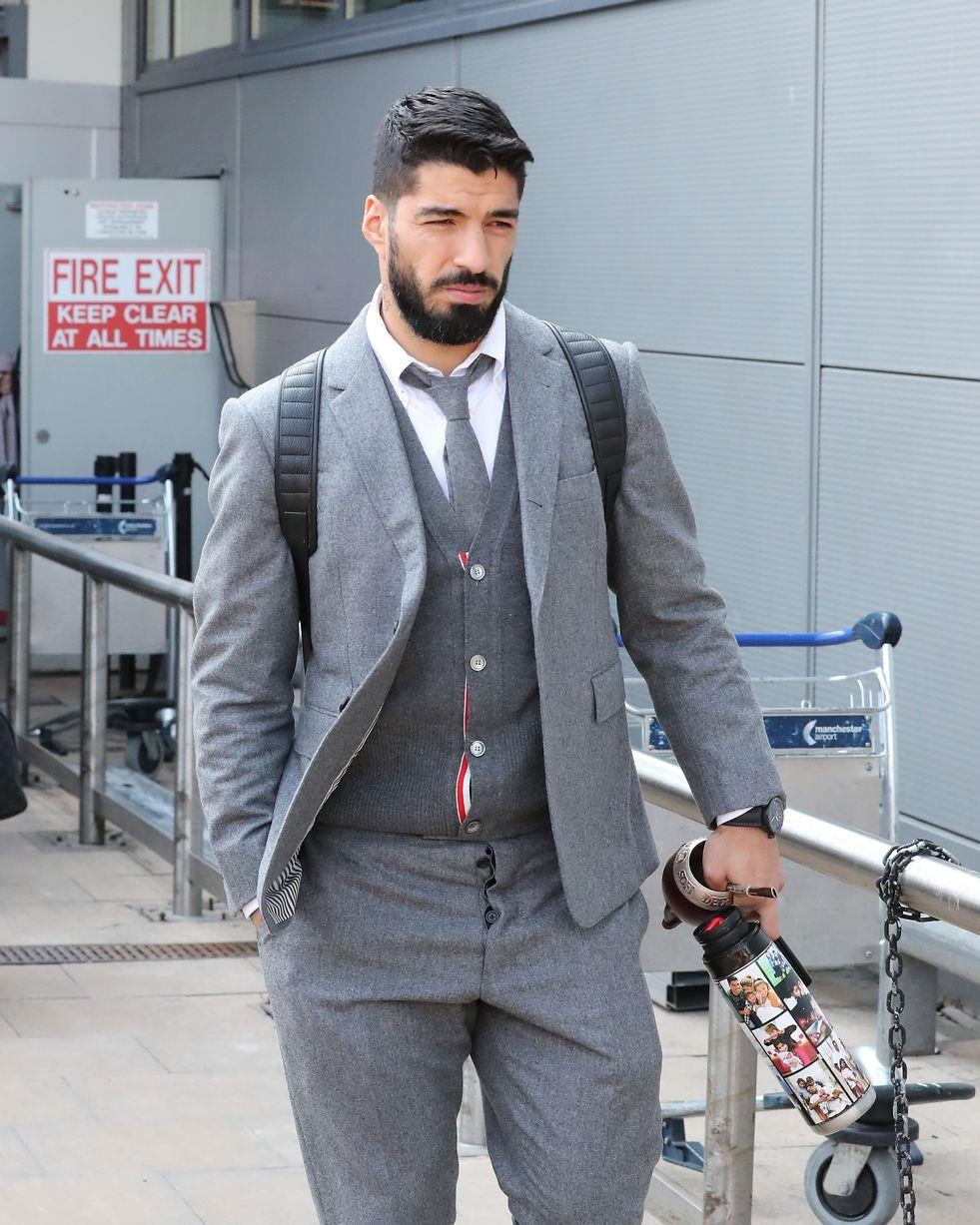 Messi sang Anh doi dau MU anh 3