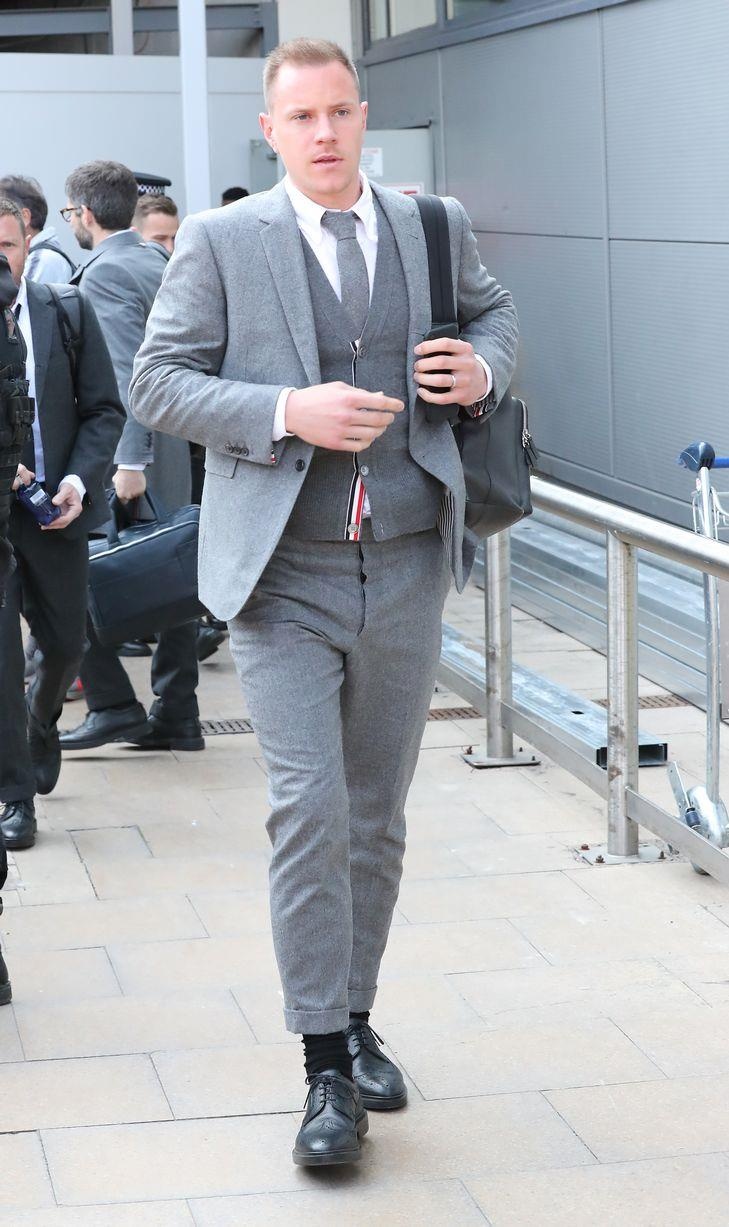 Messi sang Anh doi dau MU anh 4