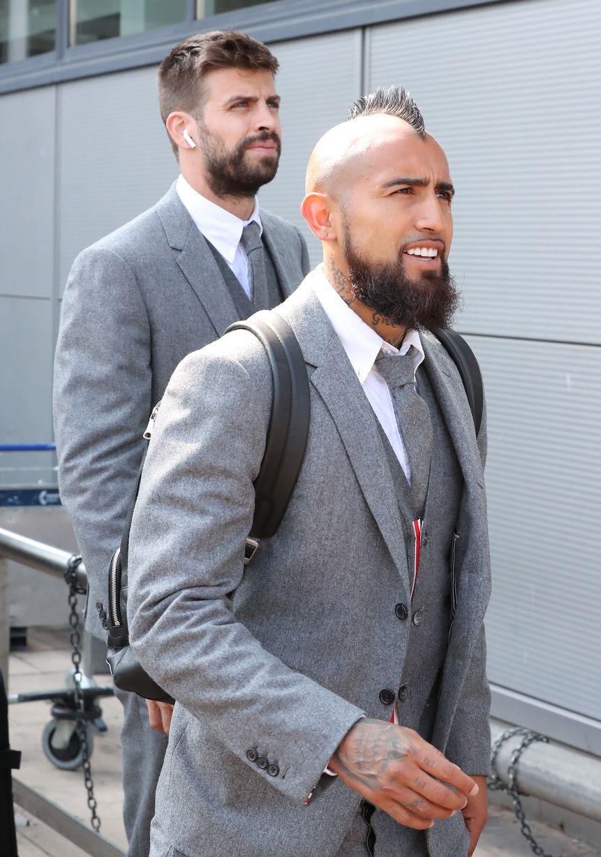 Messi sang Anh doi dau MU anh 7