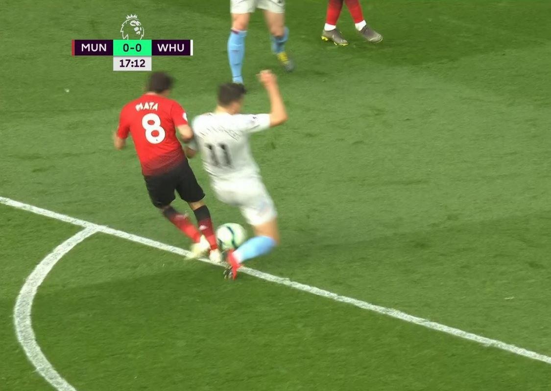 trong tai thien vi MU anh 2