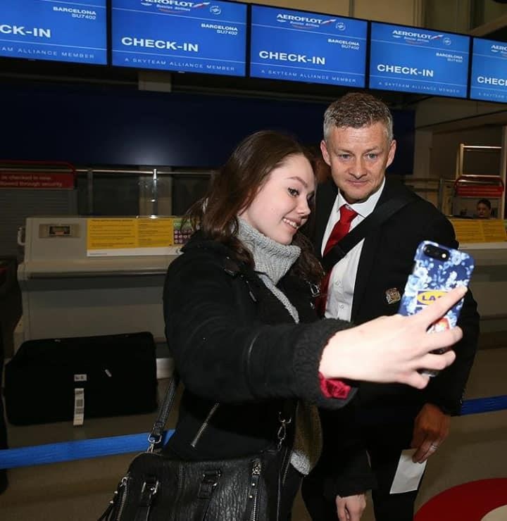 MU hanh quan den Barcelona anh 1