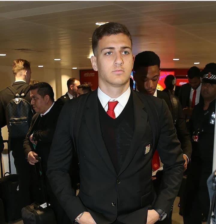 MU hanh quan den Barcelona anh 4