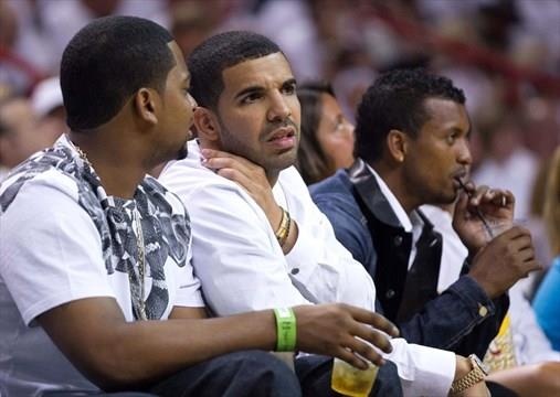 lời nguyền rapper Drake ảnh 11 loi nguyen rapper Drake anh 11