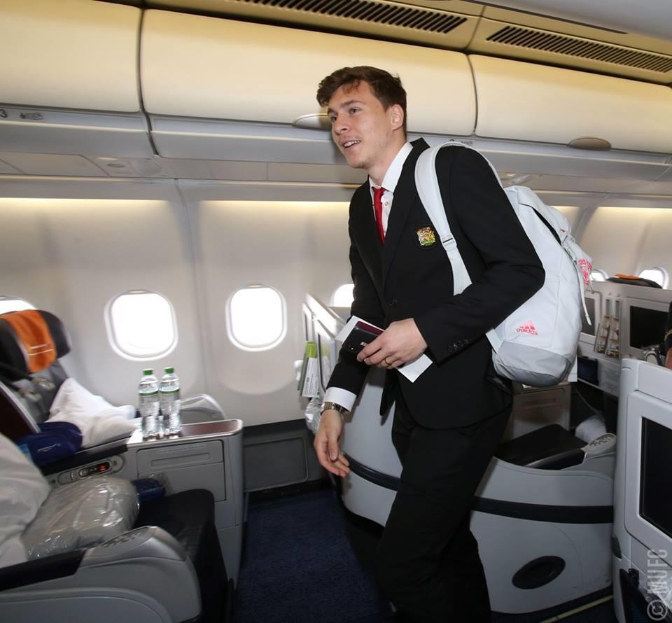 MU hanh quan den Barcelona anh 8