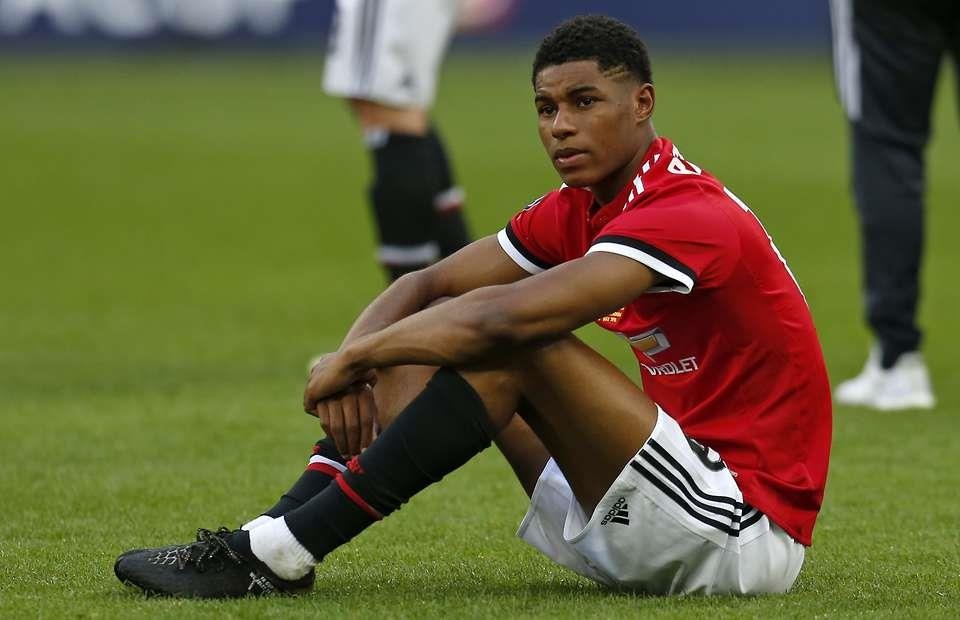 Thu mon Barca phat hien manh giay bi mat Solskjaer gui cho Rashford hinh anh