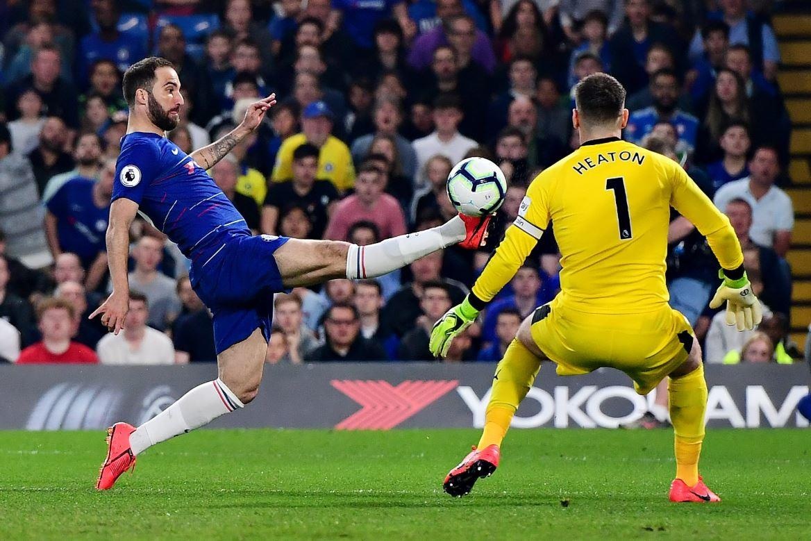 Chelsea hoa Burnley anh 1