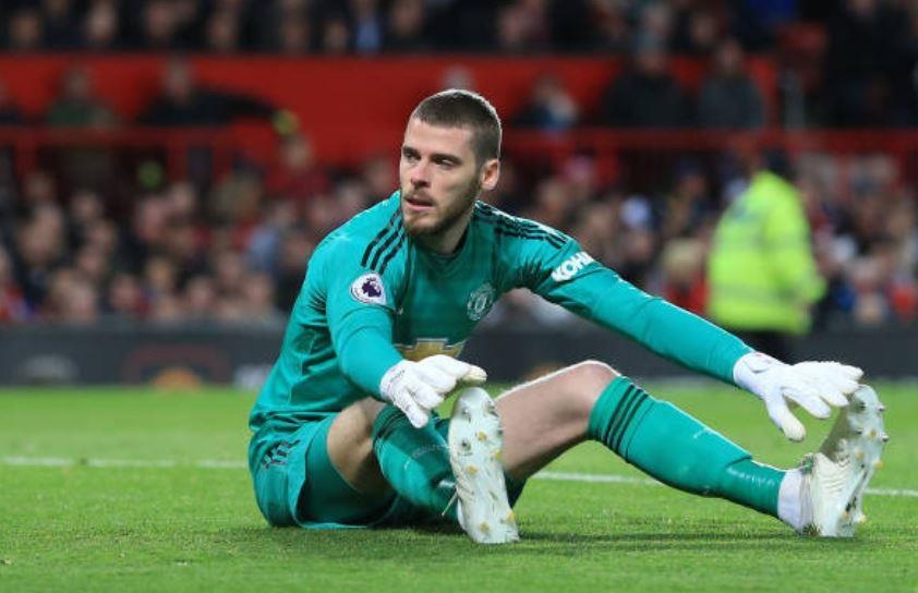 De Gea bi so sanh voi 'Lord Karius' sau sai lam o derby Manchester hinh anh