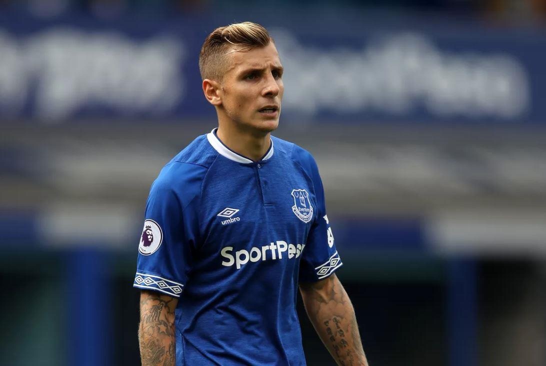 doi hinh bi lang quen Premier League anh 5