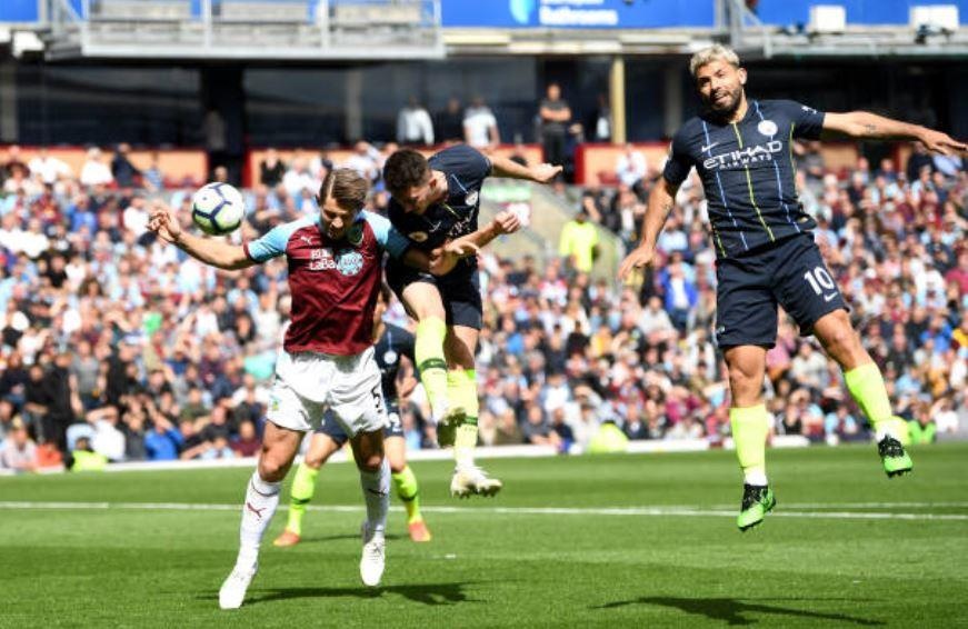truc tiep Burnley vs Man City anh 1