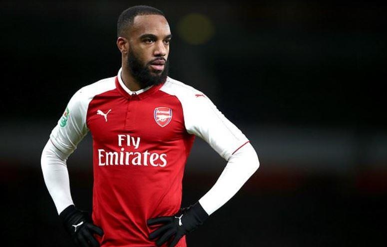 Lacazette van bi CDV chi trich du lap cu dup hinh anh