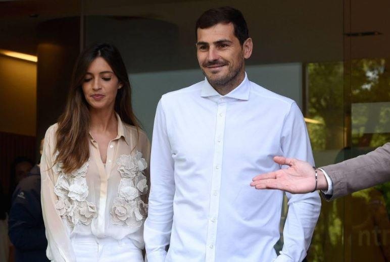 Casillas thua nhan kho tro lai thi dau trong ngay xuat vien hinh anh