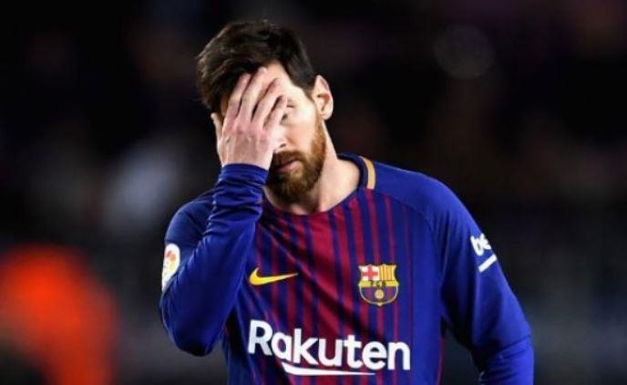 CDV Liverpool ban phao hoa ca dem pha giac ngu cua Messi hinh anh