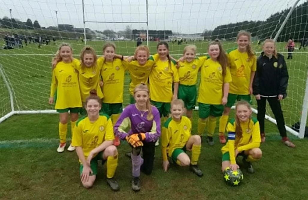 doi nu vo dich giai nam anh 1