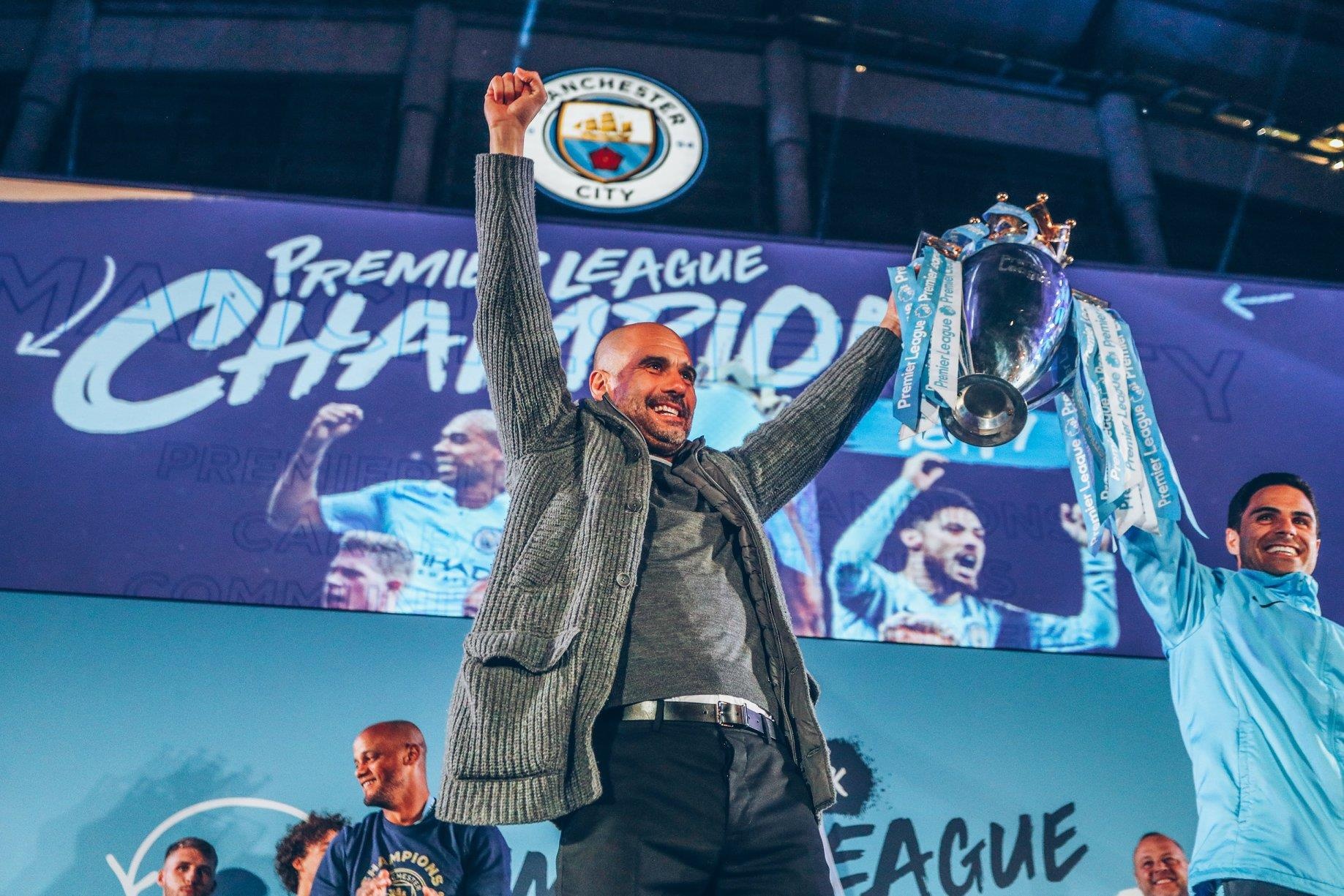 Ronaldo,  pep Guardiola anh 1