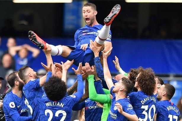 Doi hinh sao Premier League 'that nghiep' anh 3