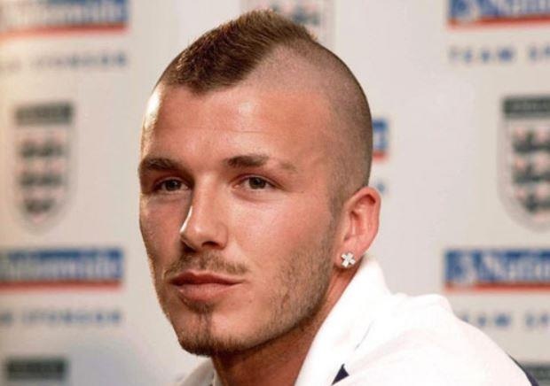 Sir Alex bat David Beckham cao dau vi khong vua mat hinh anh