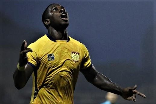 Highlights V.League 2019: CLB Thanh Hoa 2-1 CLB Sai Gon hinh anh