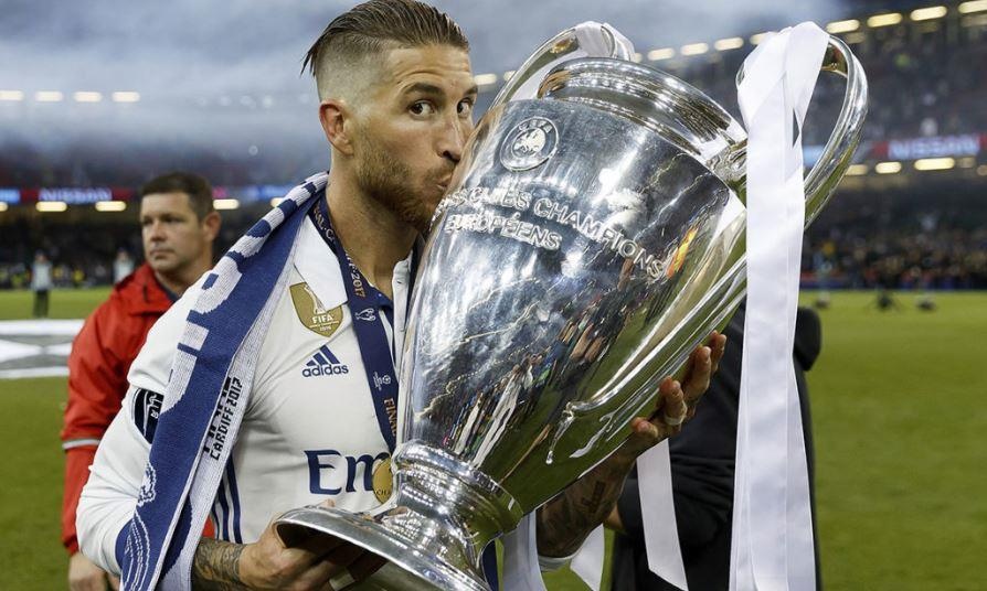 'Ramos den duoi dang tu do, Liverpool cung khong can' hinh anh