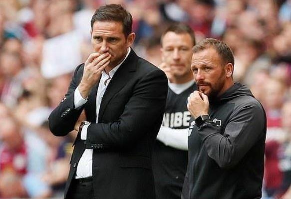 Lampard chet lang vi sai lam cua hoc tro o tran cau 170 trieu bang hinh anh