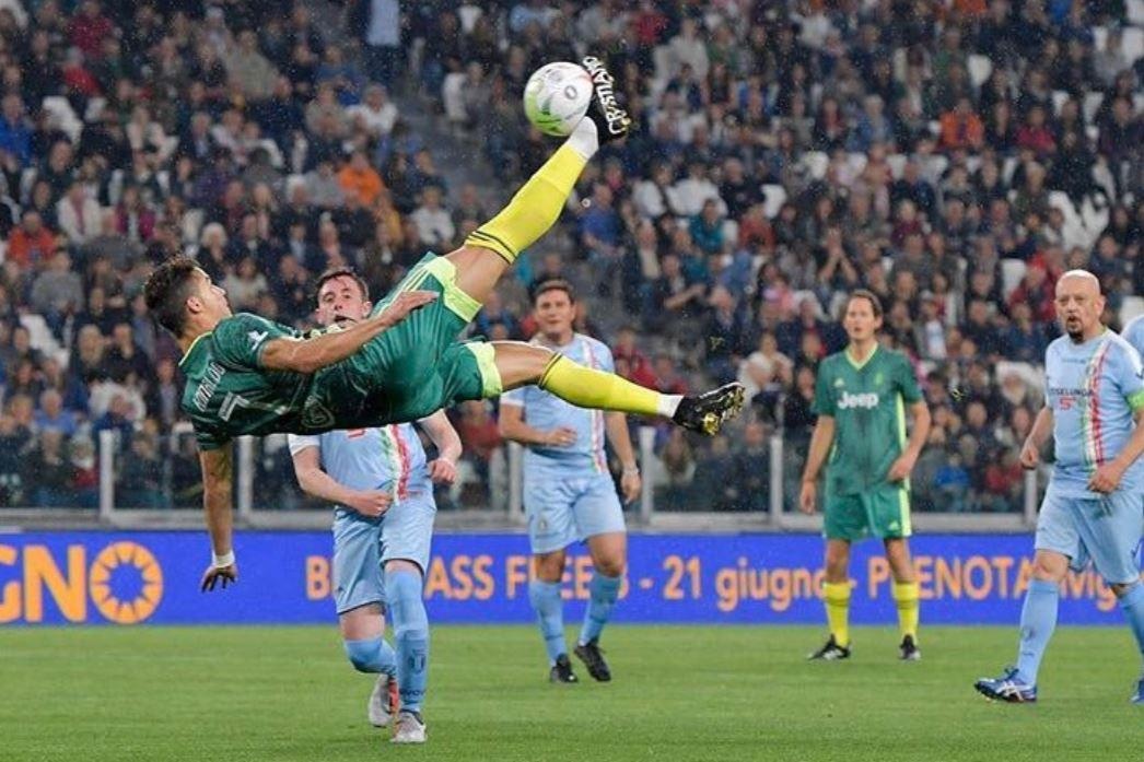 Ronaldo tham du tran dau tu thien anh 5