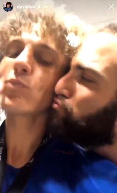 David Luiz va Higuain mau thuan anh 1