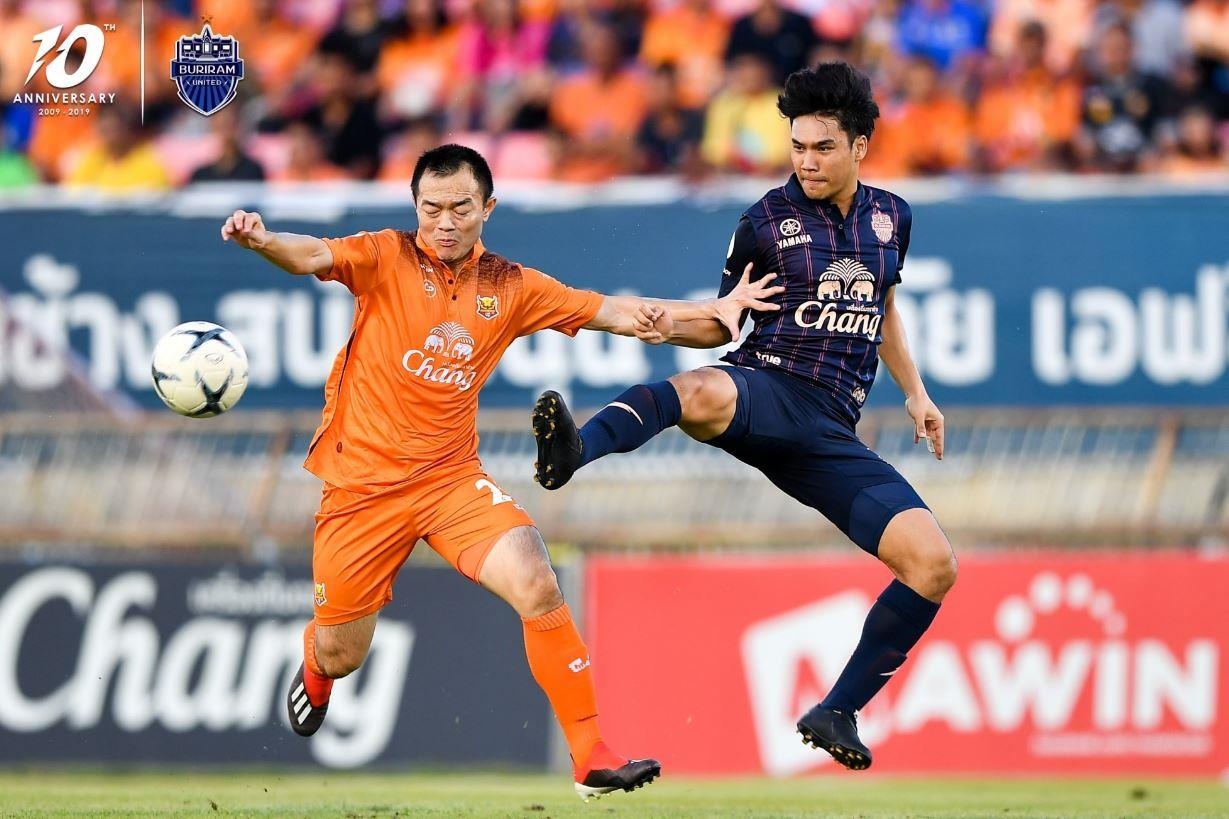 truc tiep Buriram anh 1