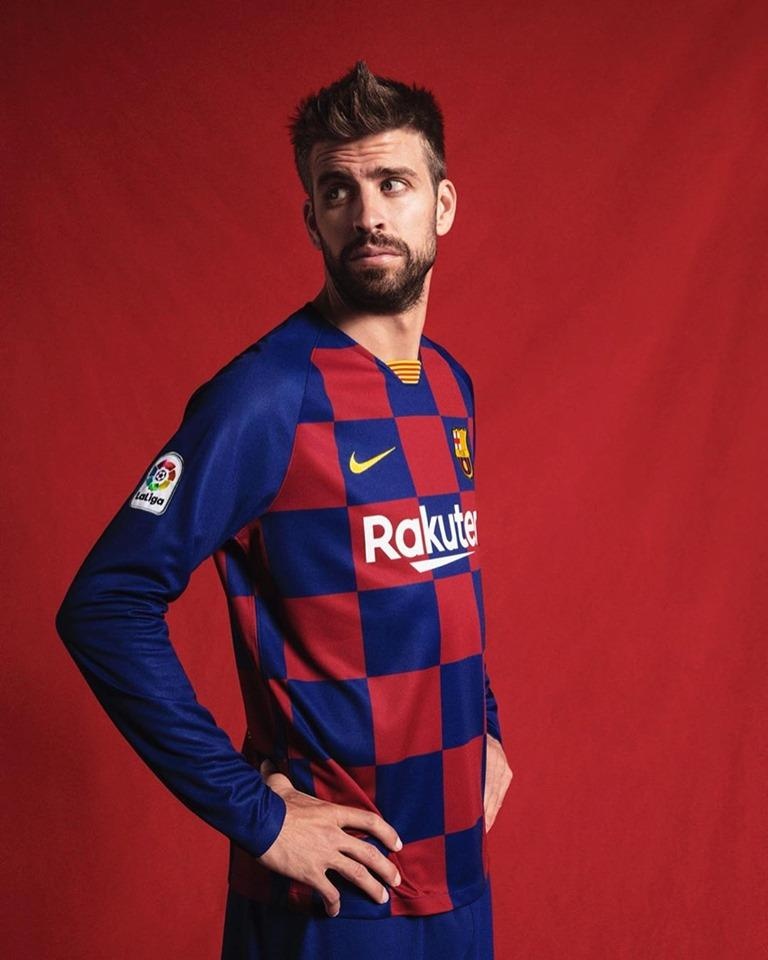 Barca ra mat ao dau anh 5