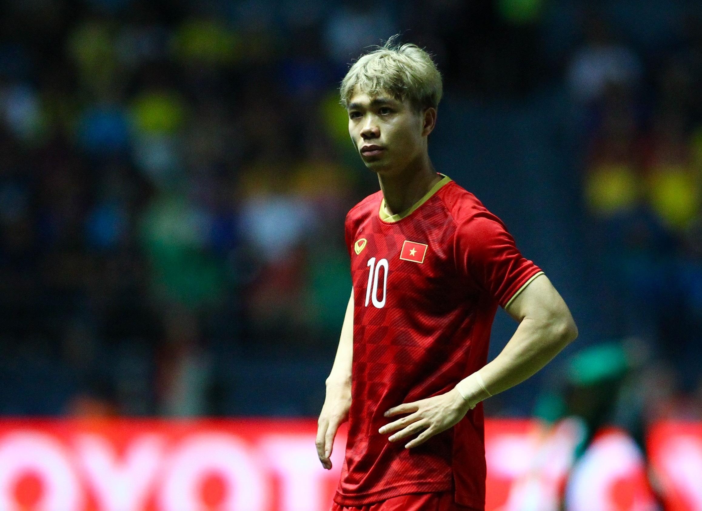 Cong Phuong sang Bi choi bong anh 3