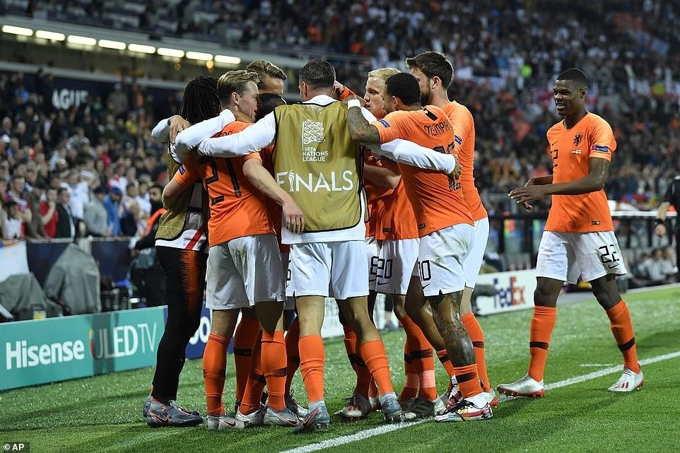 Ha Lan vao chung ket Nations League anh 15