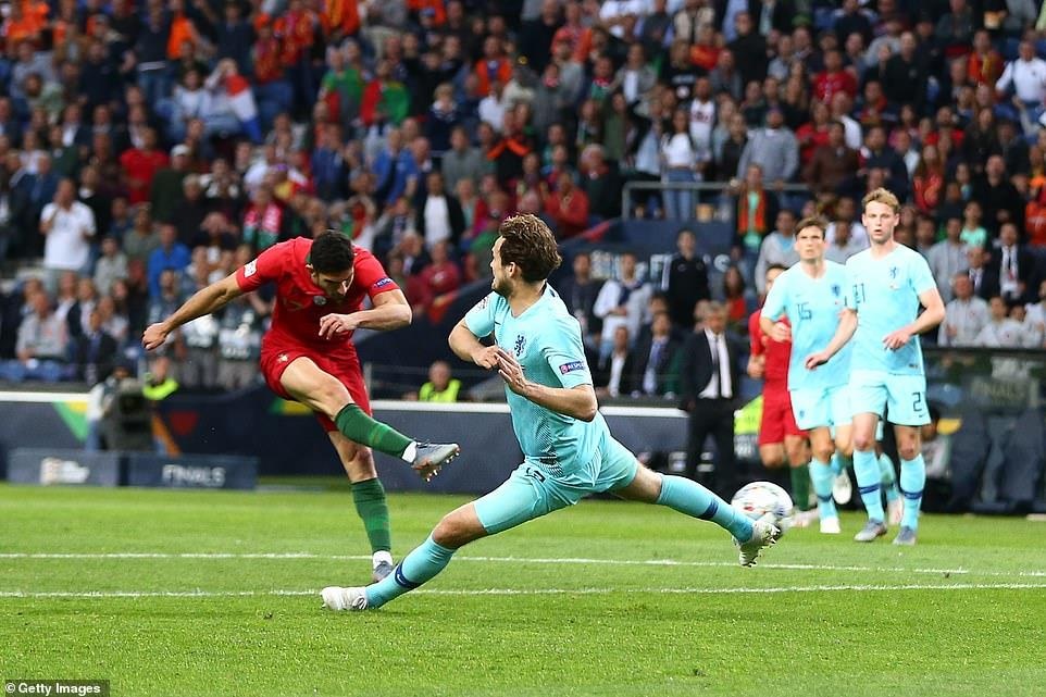 Ronaldo vô địch Nations League ảnh 6 Ronaldo vo dich Nations League anh 6