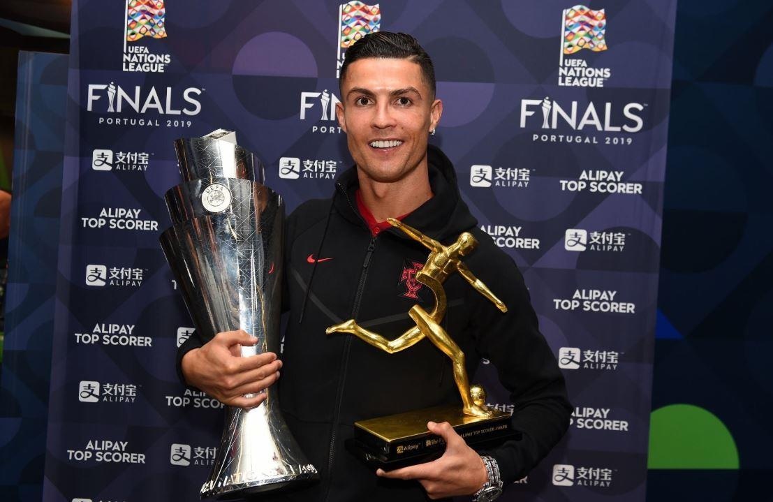 Ronaldo vo dich Nations League anh 1